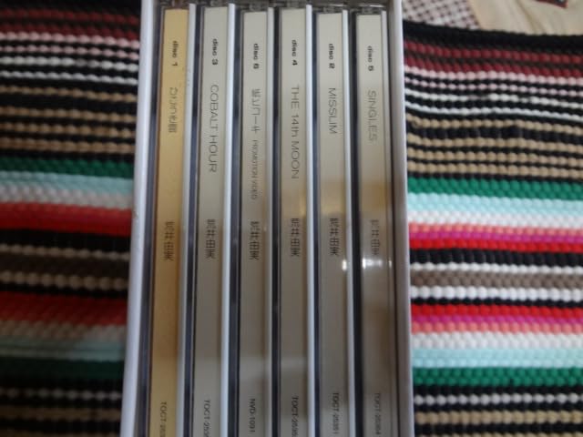 Amazon.co.jp: リマスター仕様・荒井由実（松任谷由実）・5CD & DVD